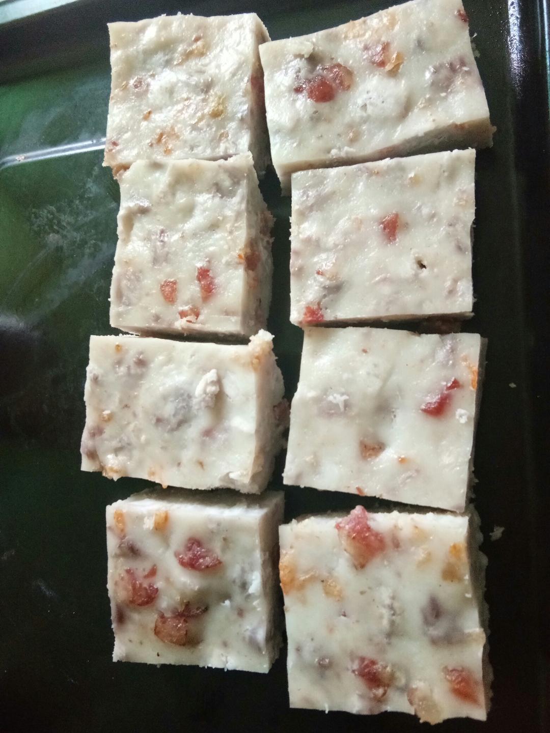 广东芋头糕 林晓晶做的广东芋头糕 芋头500g(左右),水:300g(调米浆用)