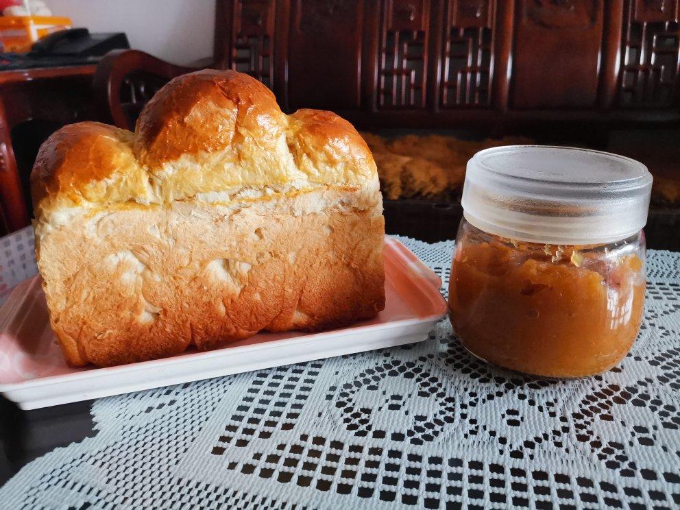 小美版细腻松软的牛奶吐司