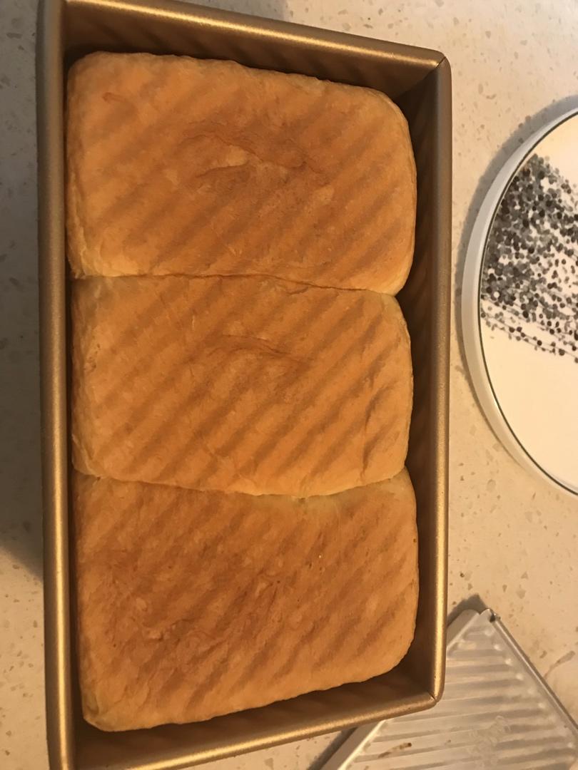 椰蓉吐司面包 Coconut Loaf