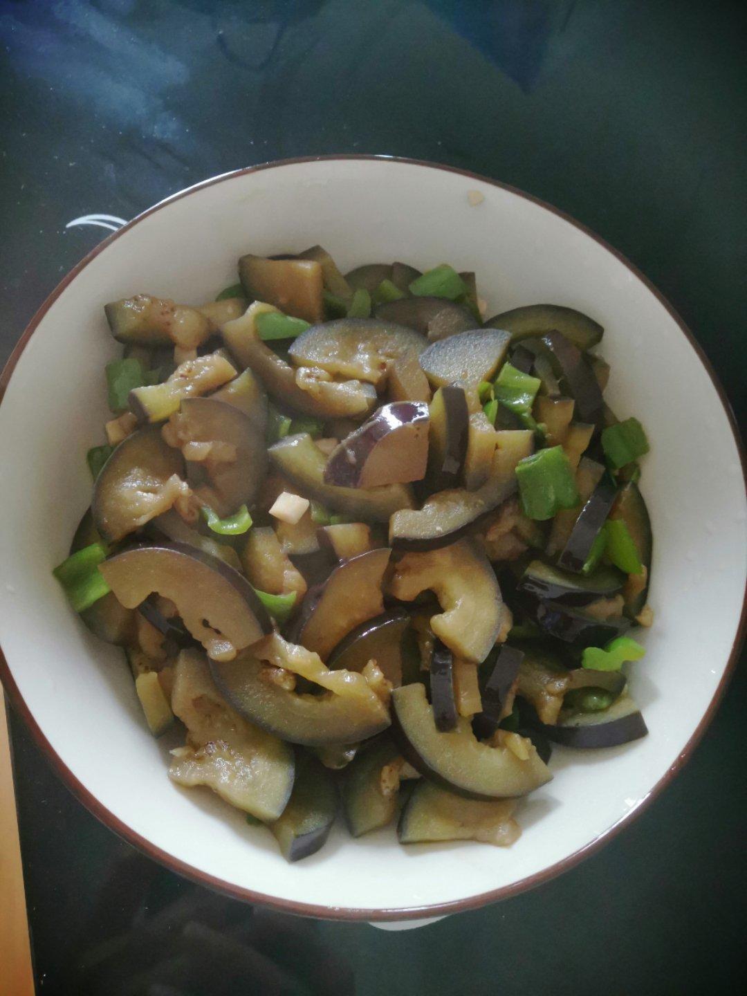 清炒茄子（少油版+视频）