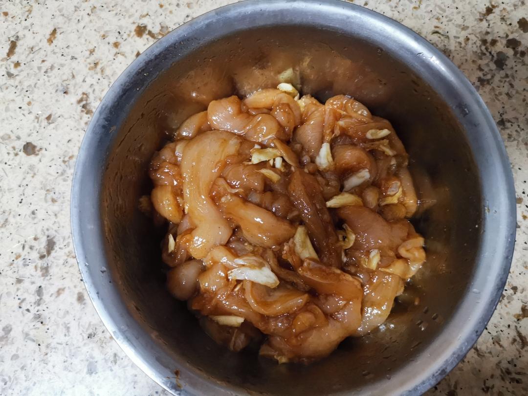 吃到停不下的减脂期小零食～鸡胸肉干