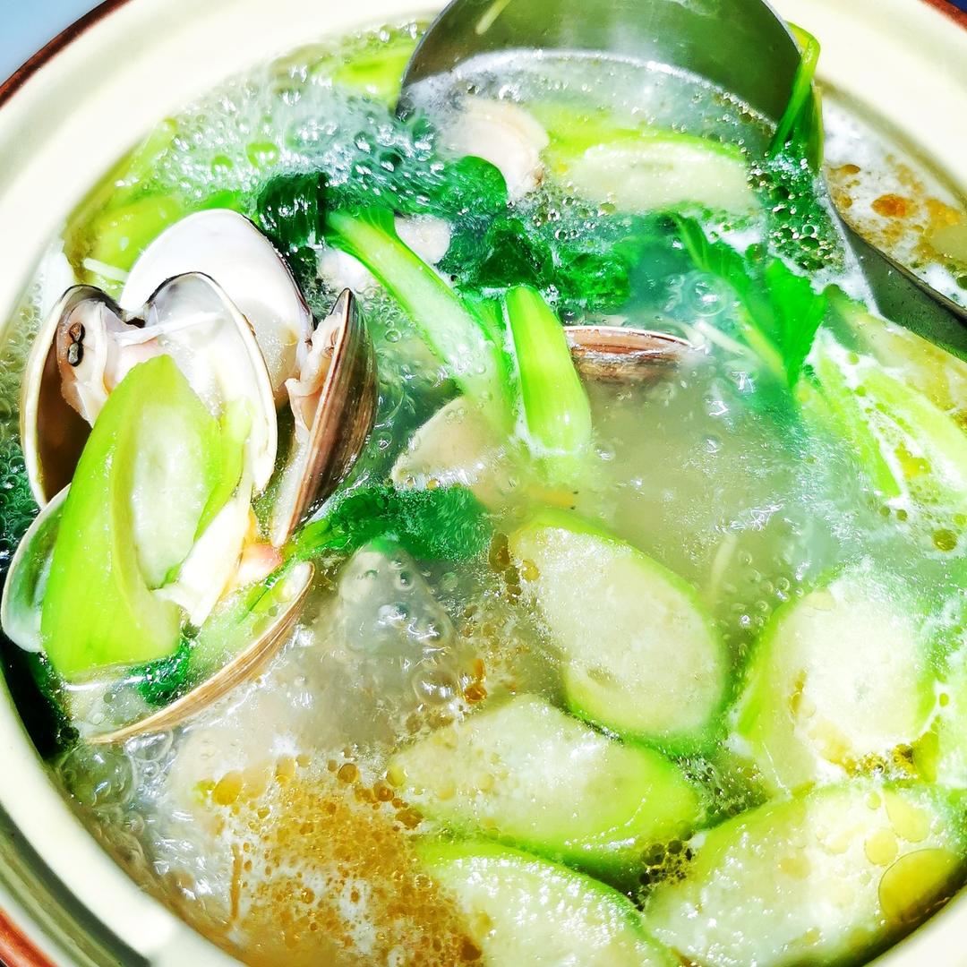 鲜香爽口丝瓜文蛤汤的做法