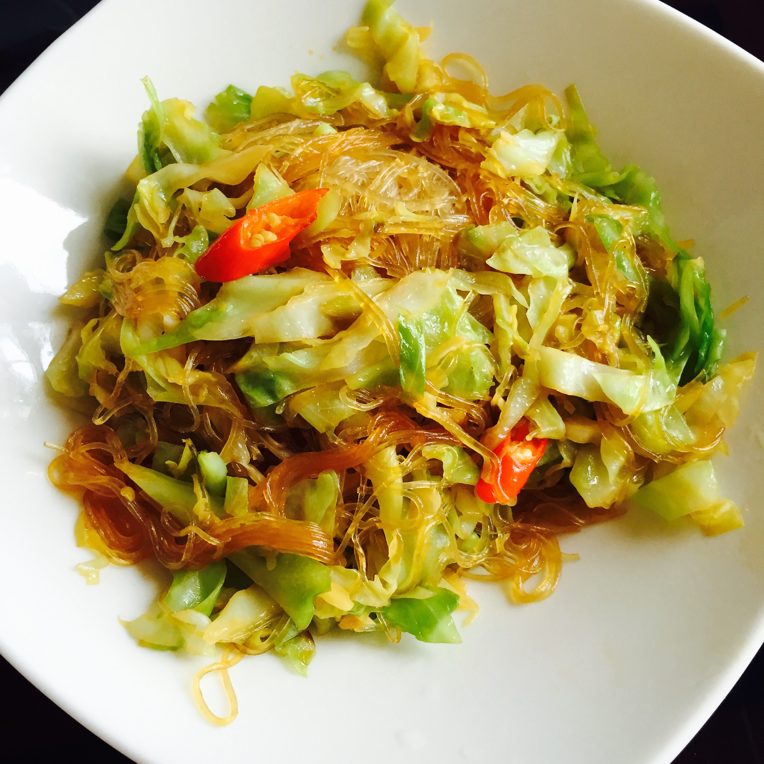卷心菜炒粉丝 Glass noodles with Cabbage