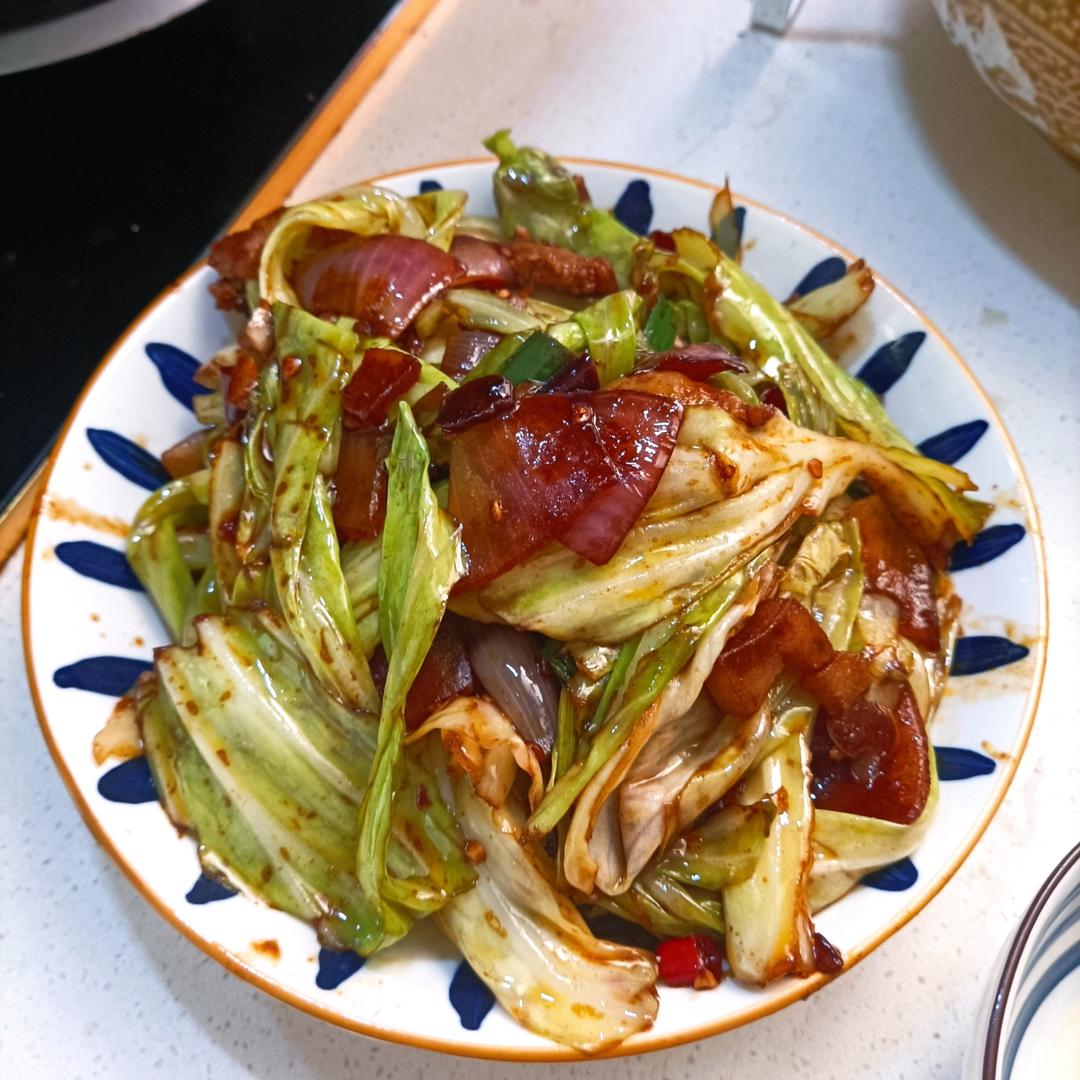 干锅风味手撕包菜
