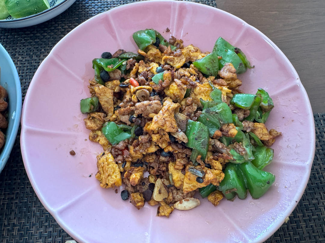 辣椒豆豉炒鸡蛋