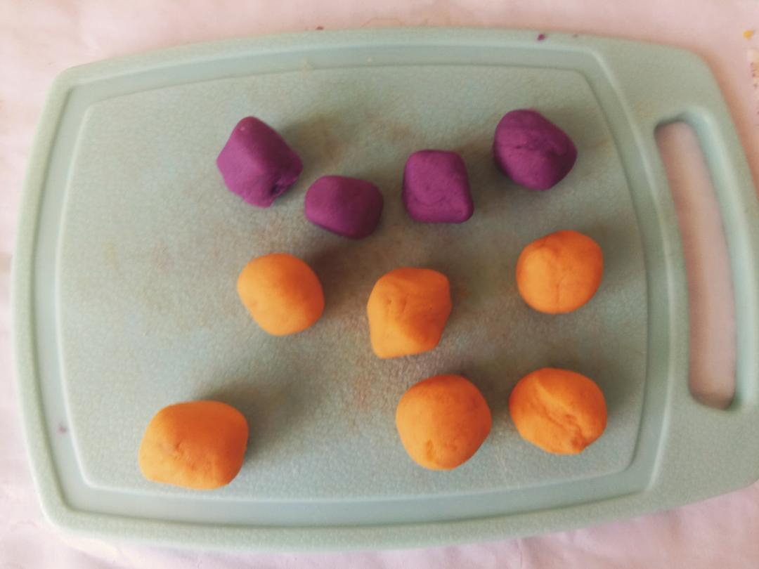 一人份双色芋圆红豆粥的做法