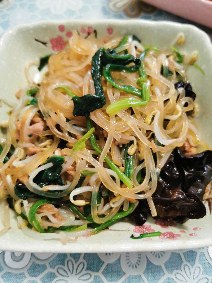 凉拌菠菜粉丝