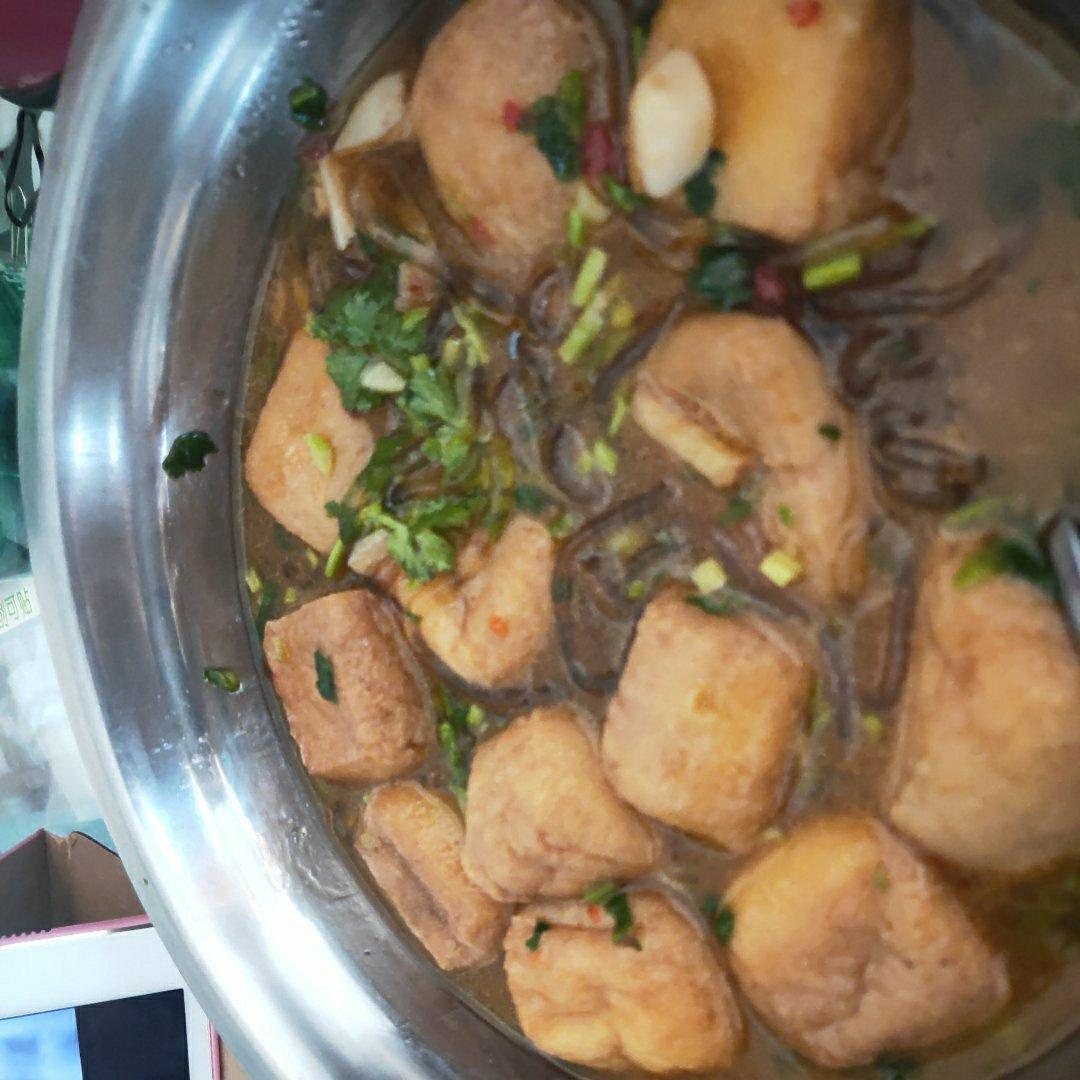 油豆腐粉丝汤