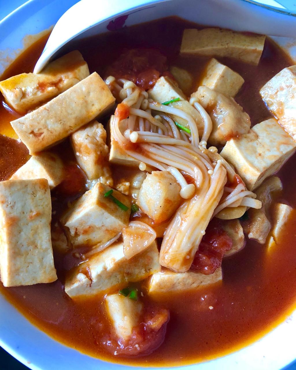 龙利鱼豆腐煲