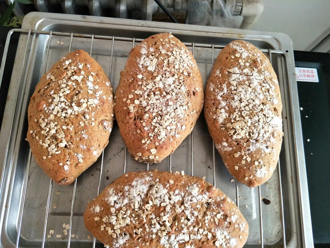 麦片核桃软欧包~汤种