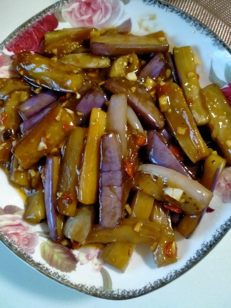 开胃下饭菜！巨简单的家常鱼香茄子煲