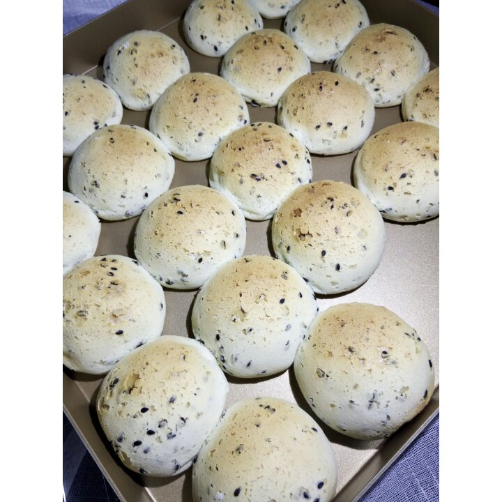 黑芝麻麻薯面包