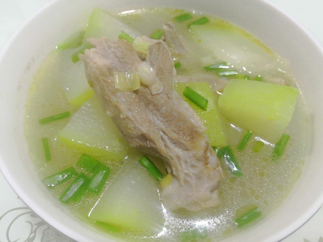 龙小江i做的排骨冬瓜汤