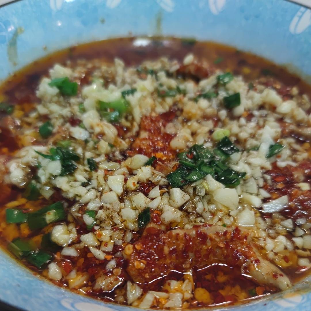 厨师长教你：“水煮肉片”的正宗做法，这味道真的很四川