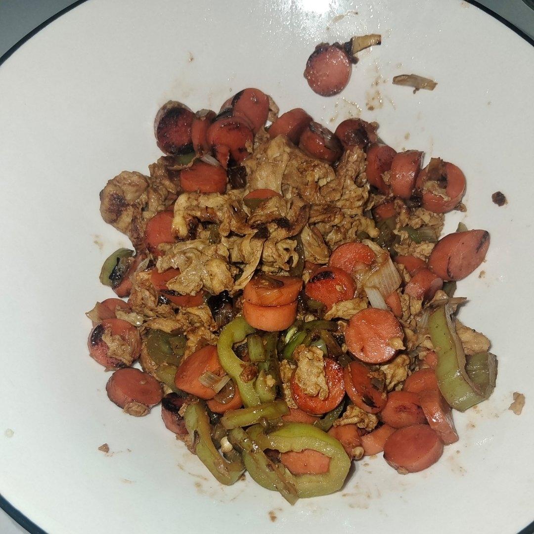 青椒火腿炒鸡蛋