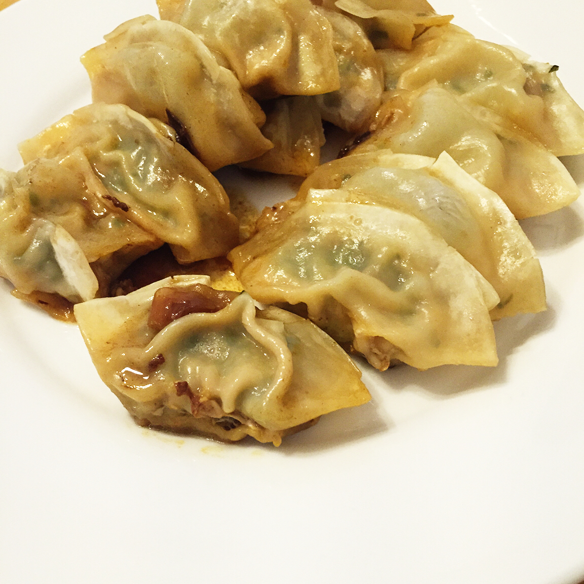 速冻水饺吃腻了吗~变锅贴吧(๑´ڡ`๑)