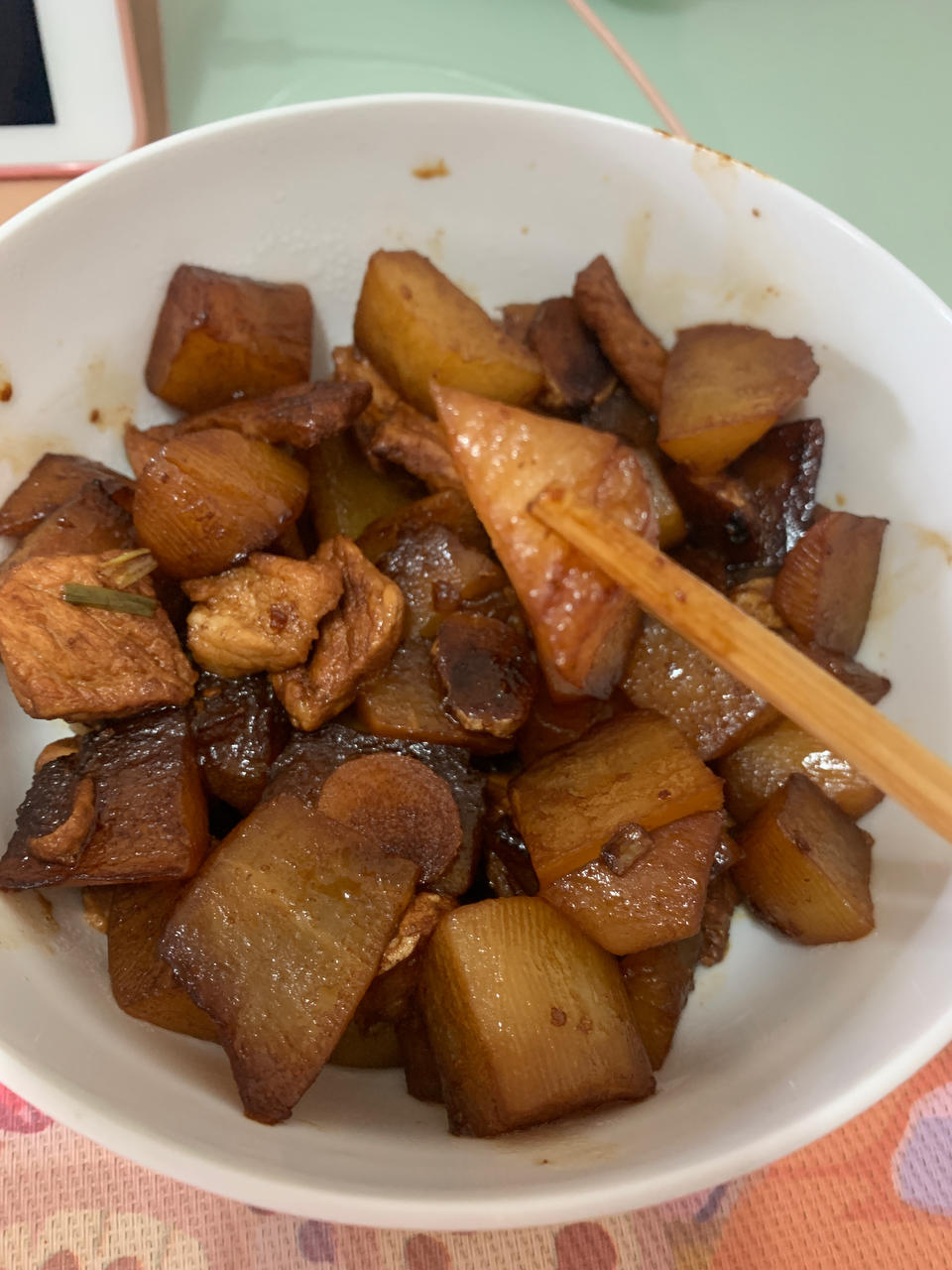 祖传萝卜烧肉