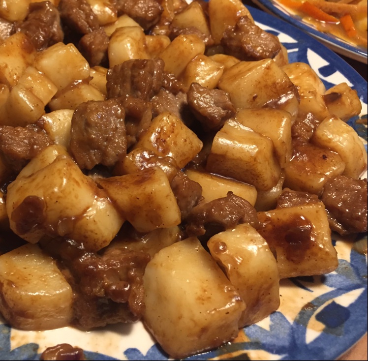 黑椒年糕牛肉粒