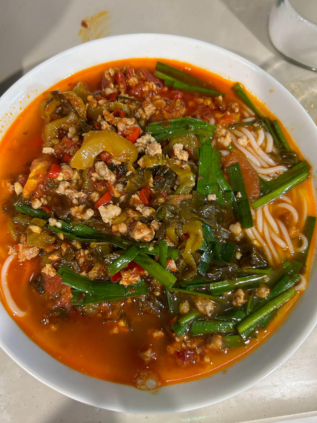 酸菜肉沫小锅米线