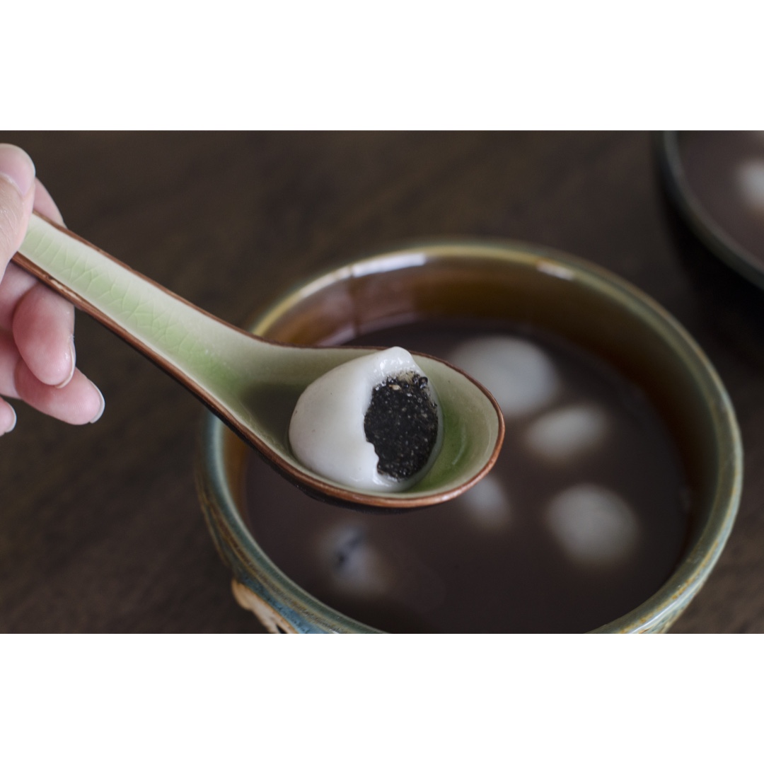 黑芝麻汤圆