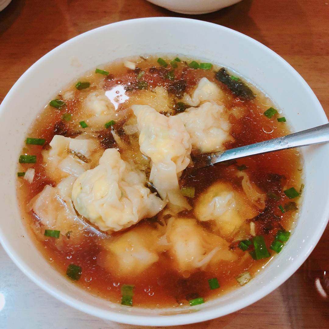 三鲜馄饨 Huntun