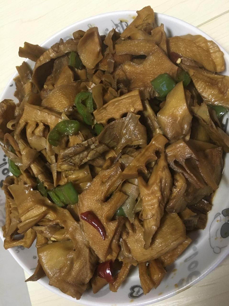 红焖笋干