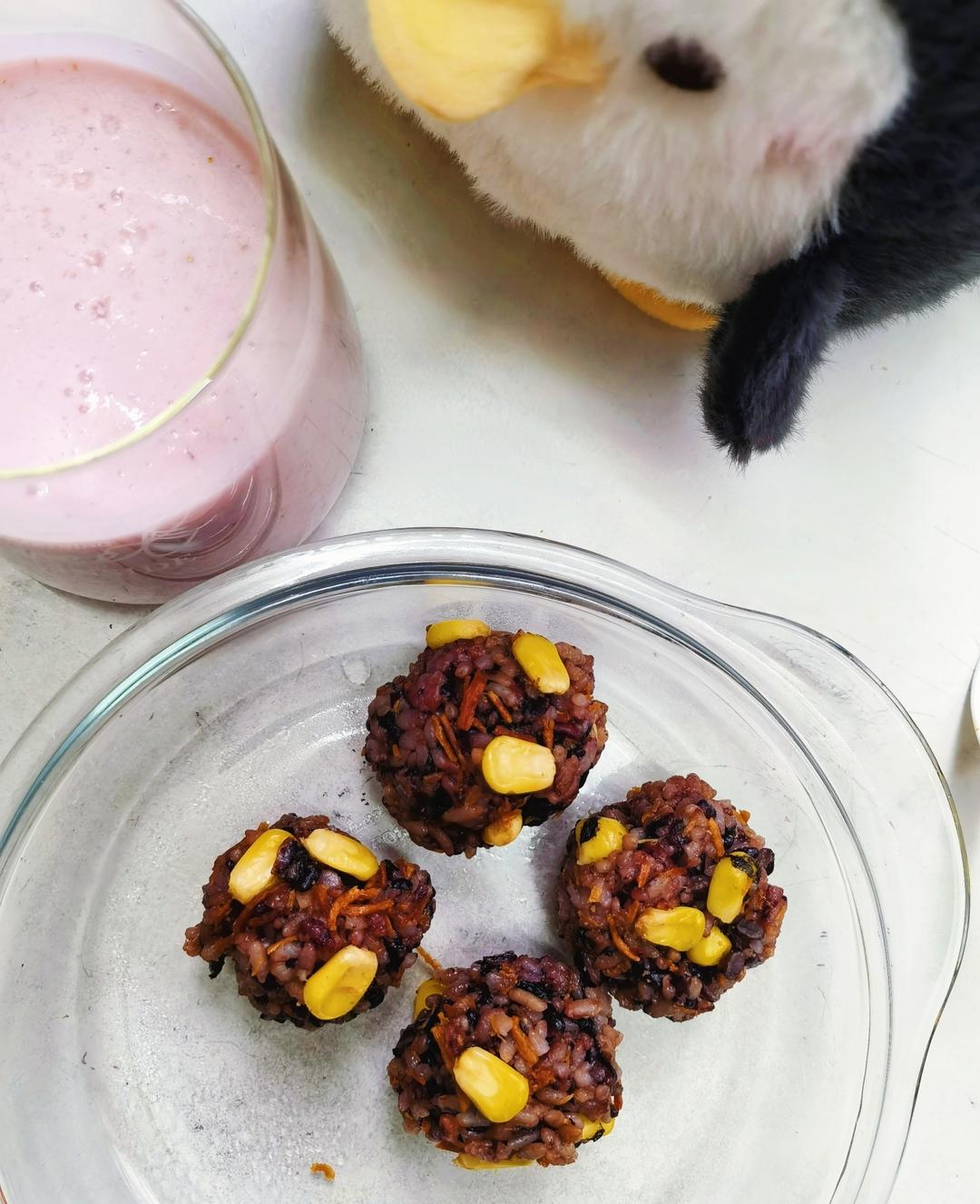 紫菜芝麻肉松小饭团