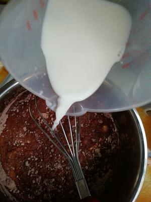 适合夏天用的布丁奶油的做法 步骤2