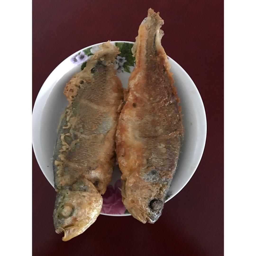 酥炸小黄花鱼