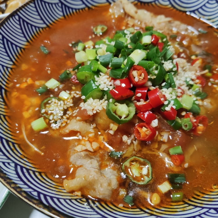 酸汤肥牛「贵州红酸汤版」的做法 步骤10