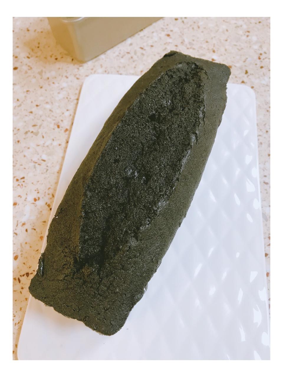黑芝麻胖胖糕（磅蛋糕）