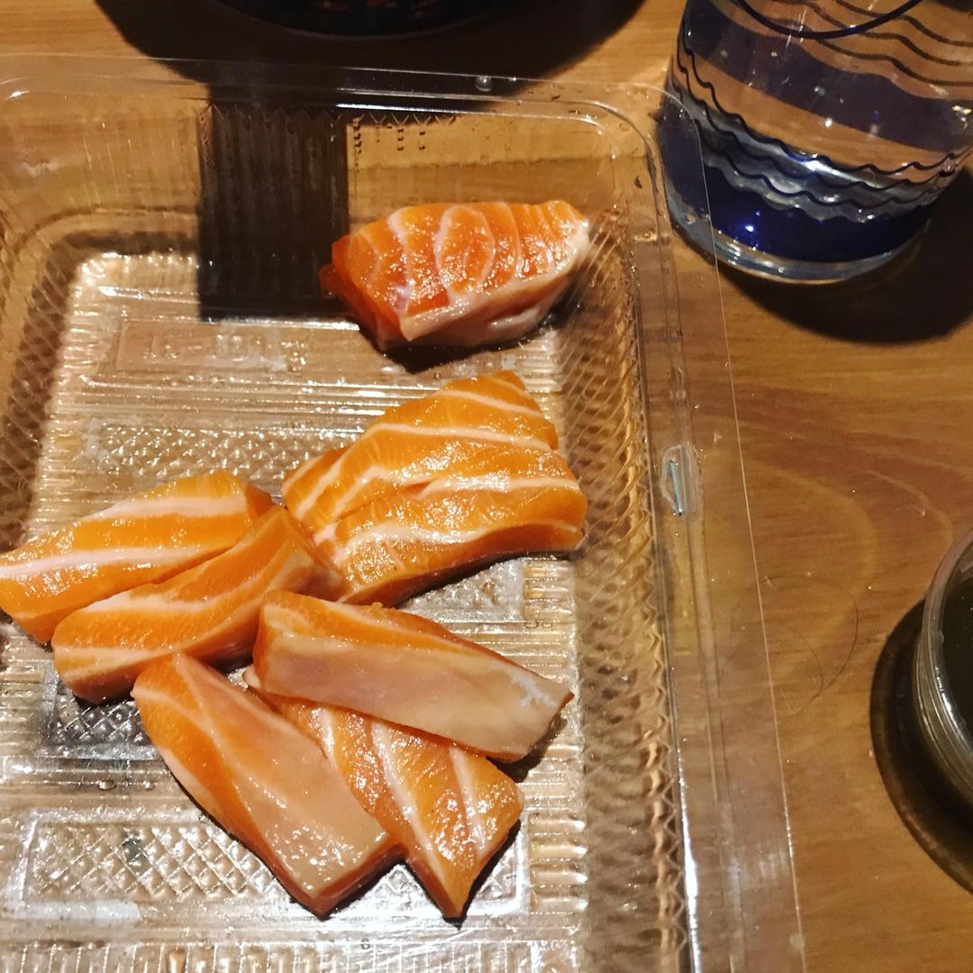 刺身三文鱼