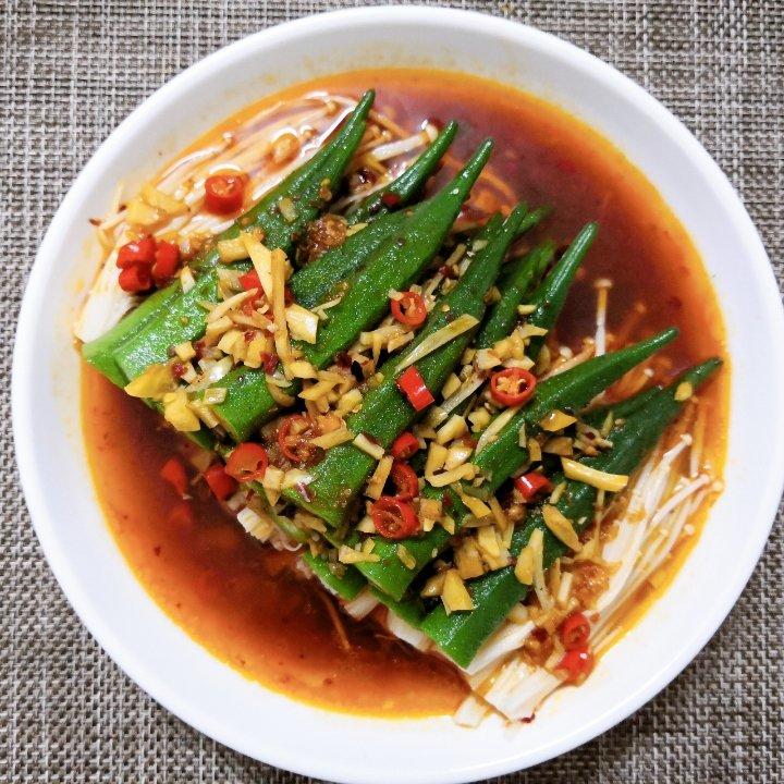 凉拌秋葵金针菇