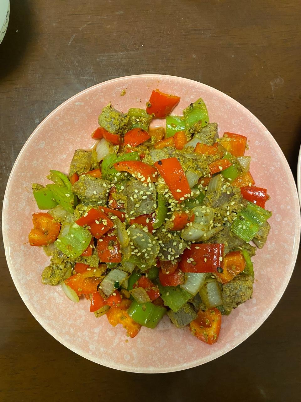 黑椒牛肉粒的做法