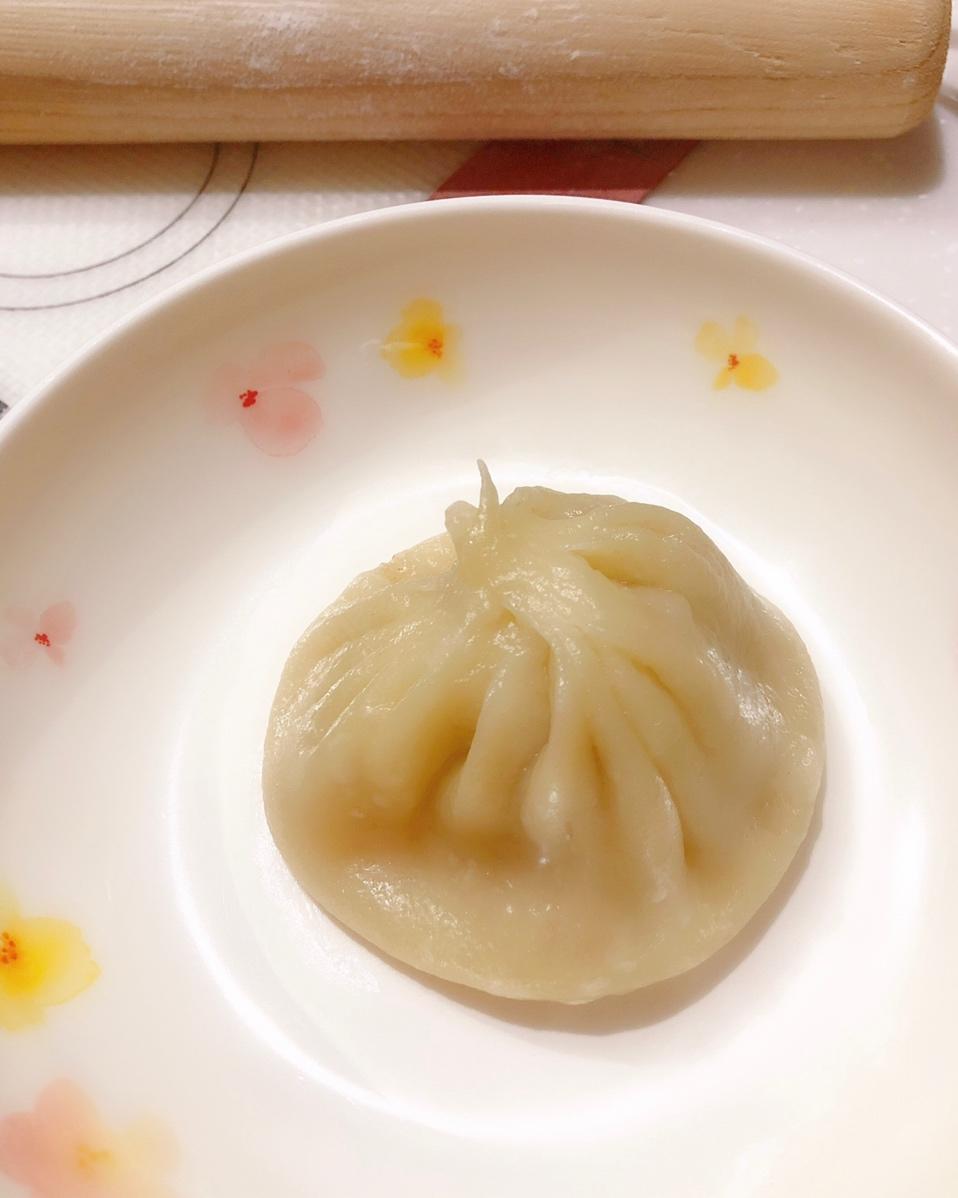 不用熬皮冻也能灌汤的小笼包