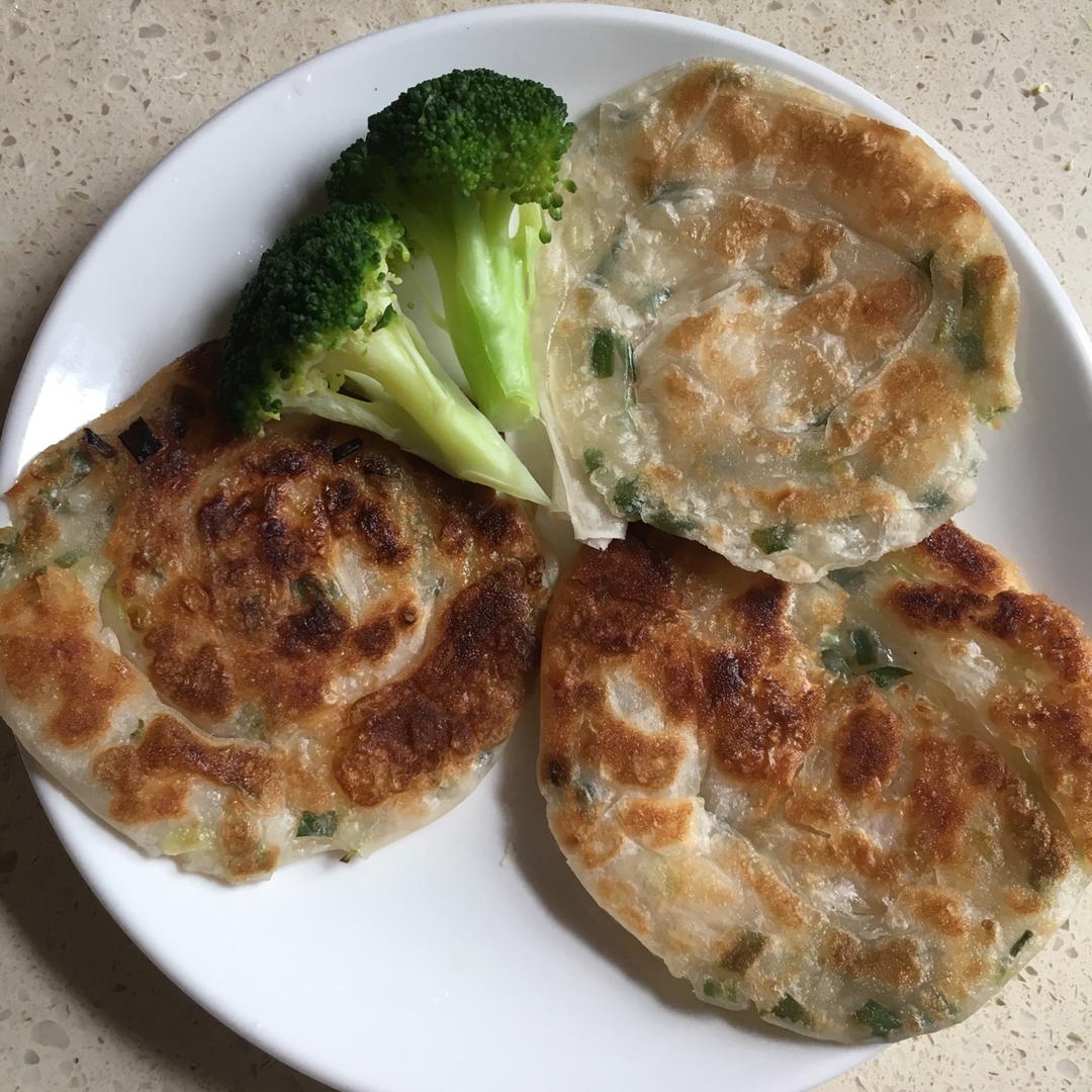 小馄饨皮葱油饼