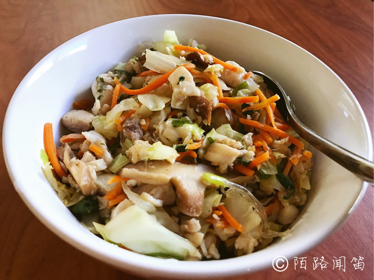 【健康三餐】泰式拌鸡丝+紫菜白菜汤