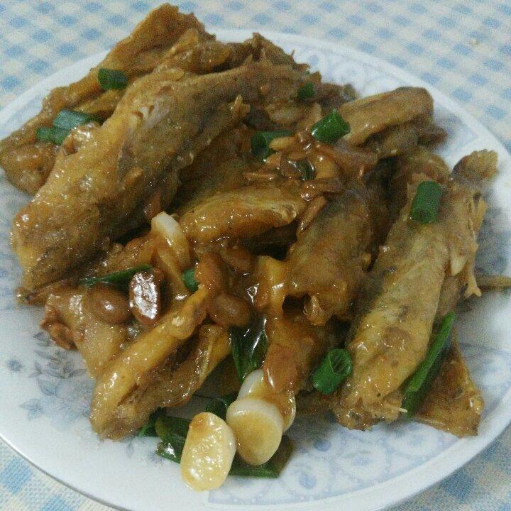 酱焖黄鱼