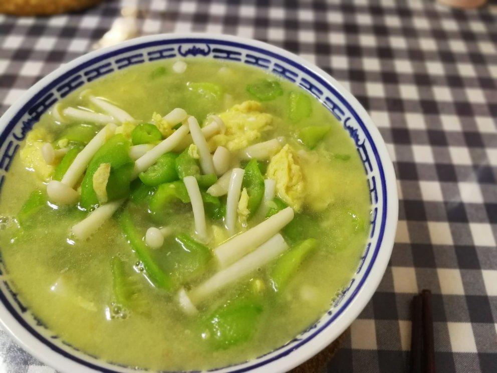 丝瓜鸡蛋烩白玉菇