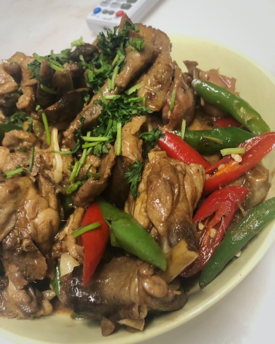 辣椒炒鸡（临沂家常）