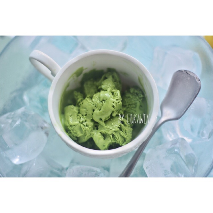 抹茶冰淇淋