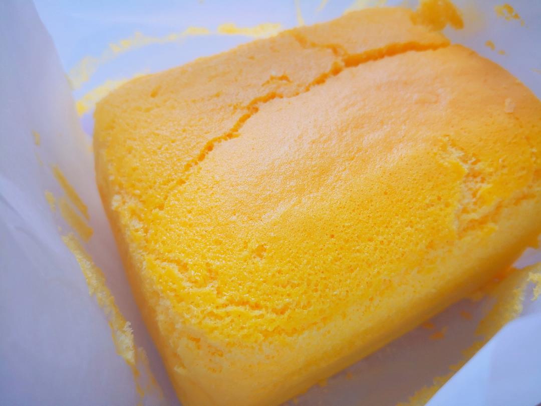 堪比柯基屁股
爆浆芝士🧀古早蛋糕