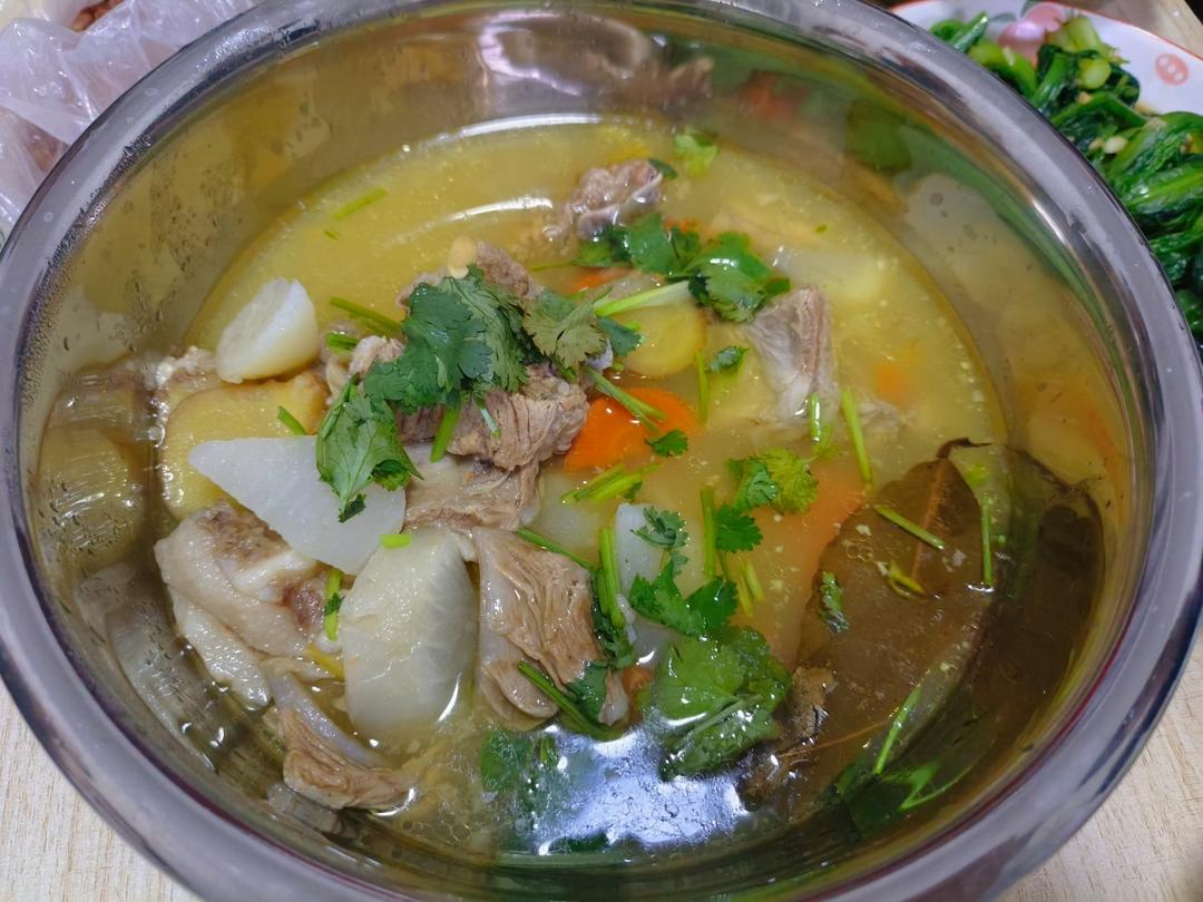 清炖羊排