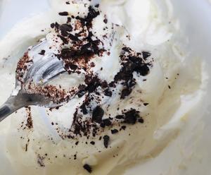巧克力碎🍫奶油杯子蛋糕🧁的做法 步骤21