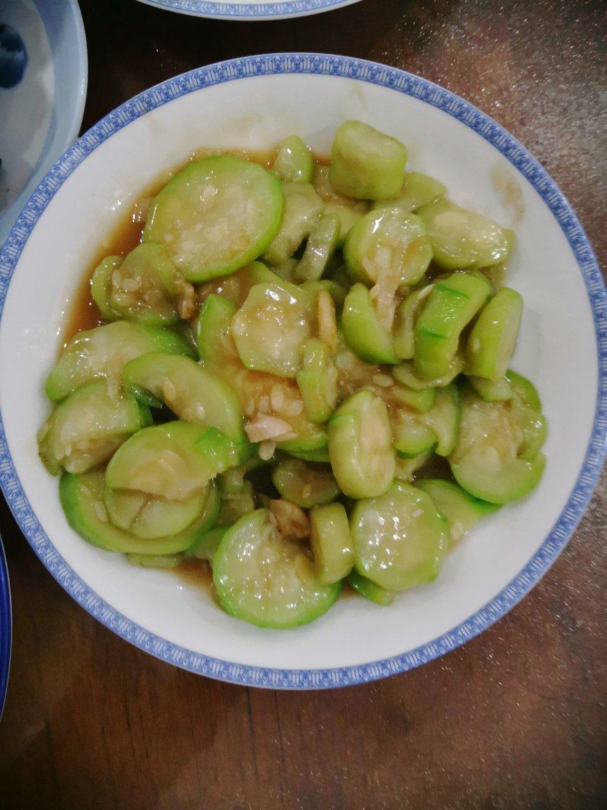 教你在家做丝瓜最好吃的做法，简单又营养，想不好吃都难