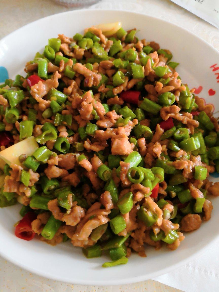 肉沫豆角下饭菜