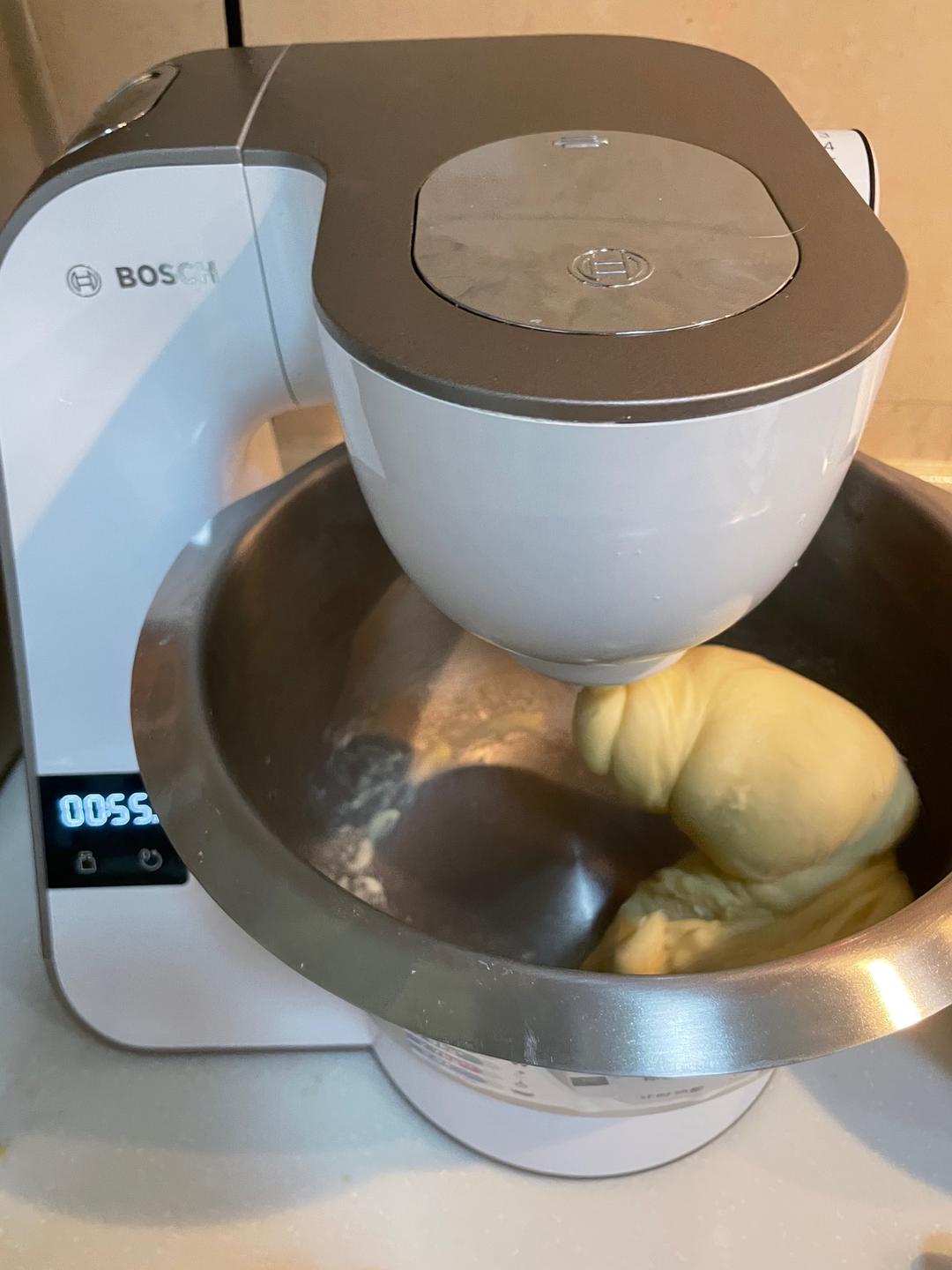 纯奶手撕吐司的做法 步骤1