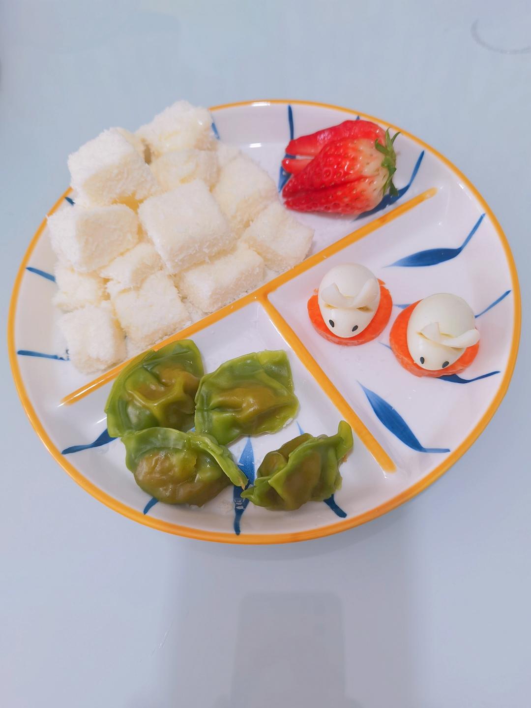 肖莉学厨：【餐桌摆盘装饰技巧：小兔子的制作】附详细制作图片和过程