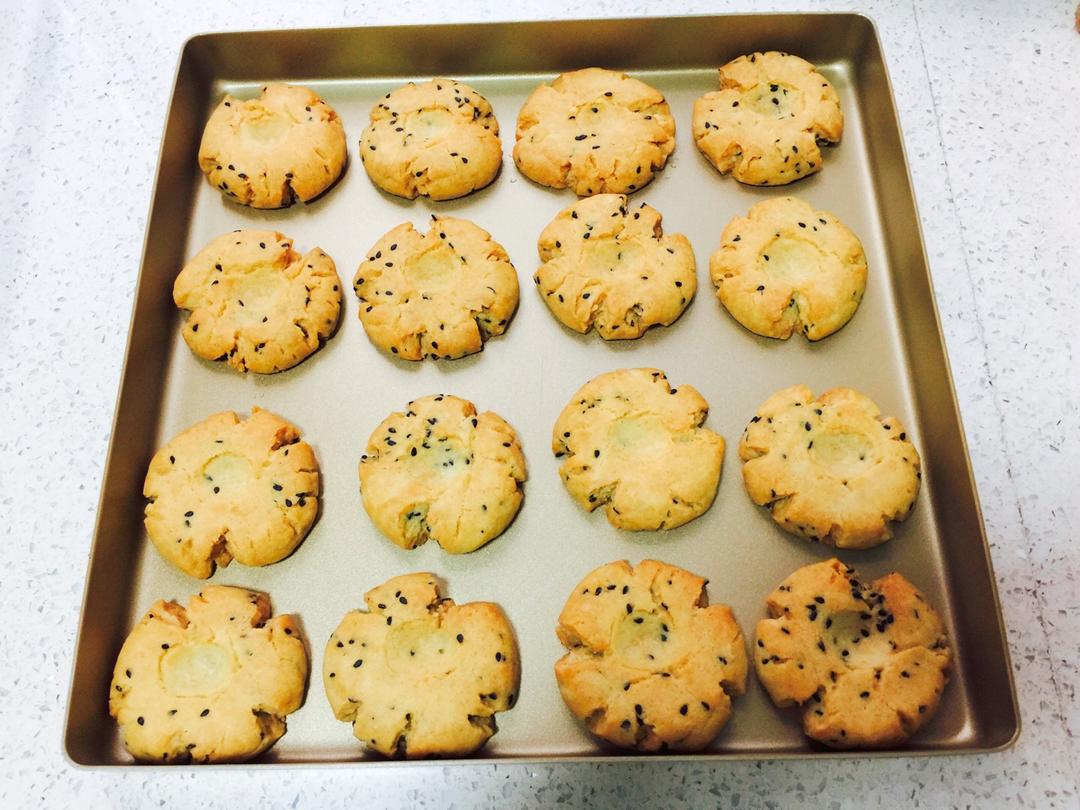 霏妈小厨^o^芝麻酥的做法