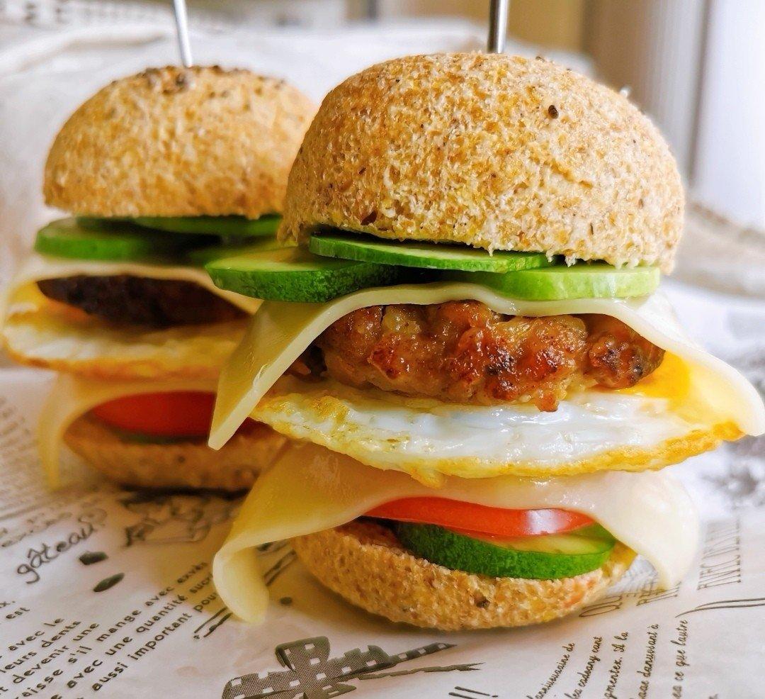 生酮多汁汉堡肉饼